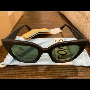 Tom’s Sydney Sunglasses